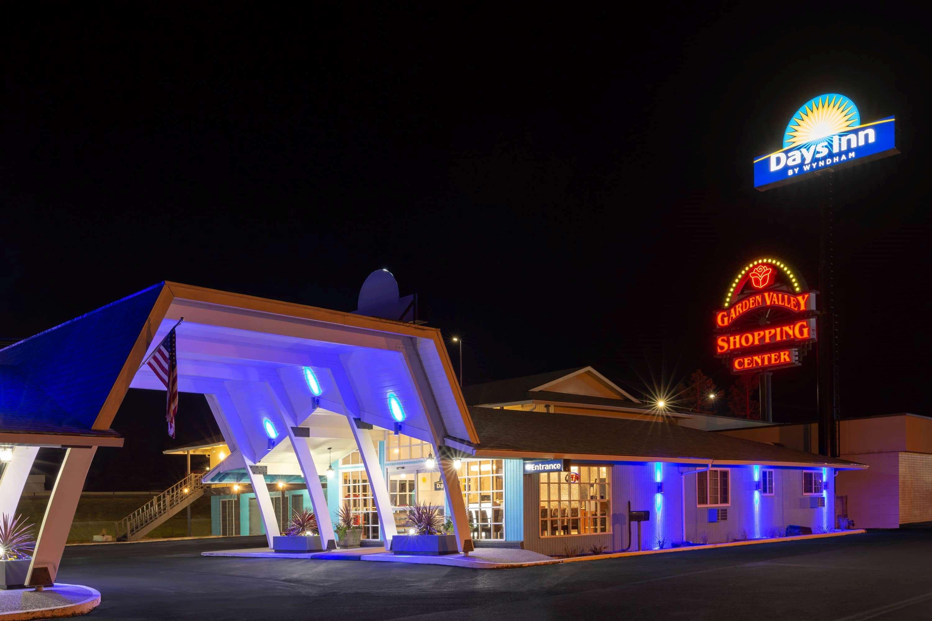 Rosewood Inn & Suites Roseburg Exterior photo